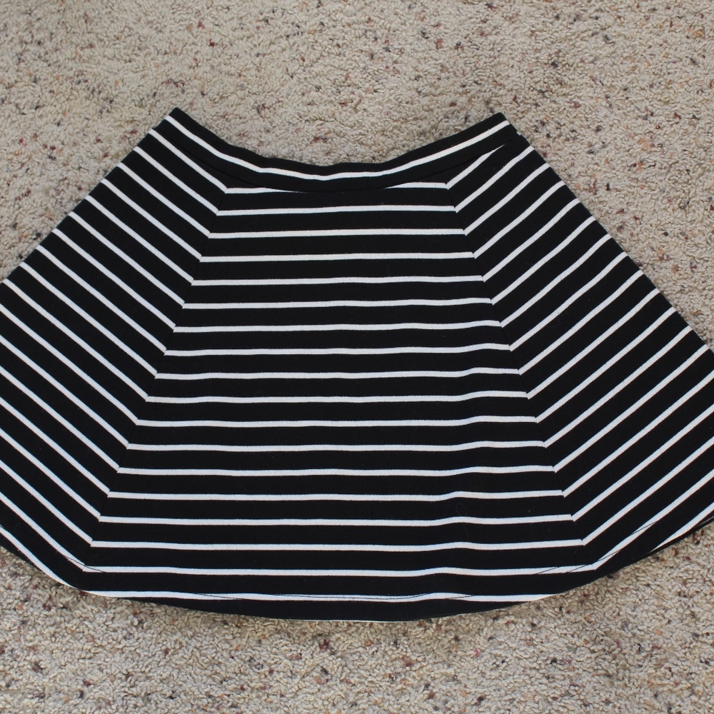 Black and White Stripped Skirt